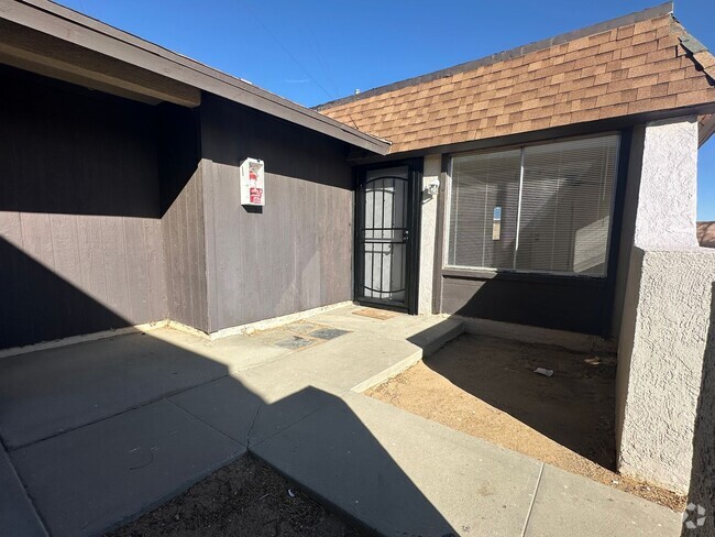 Building Photo - 7517 California City Blvd Unit 7519 Rental