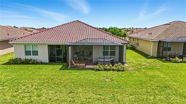 Building Photo - 1676 Alameda Dr