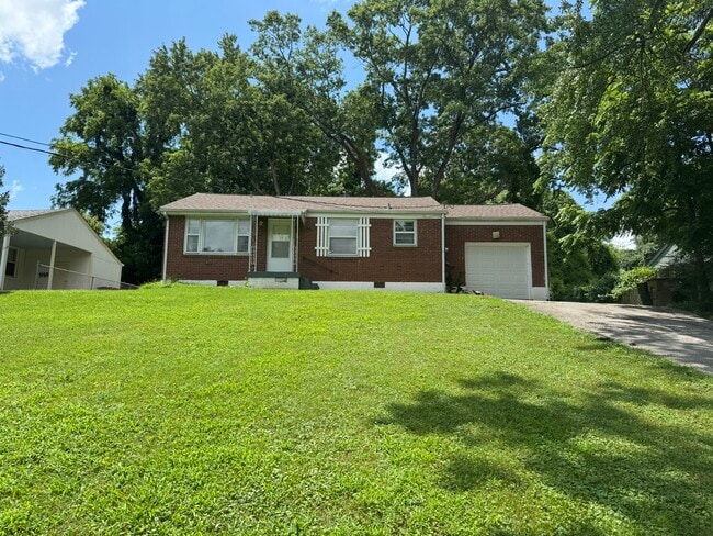 Photo - 512 Cottonwood Dr