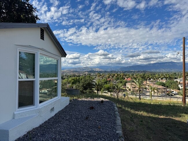 Photo - 1402 Prospect Dr