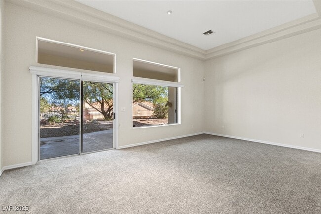 Photo - 10548 Findlay Ave