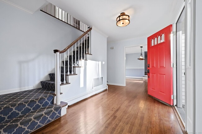 Photo - 35 Turner Dr