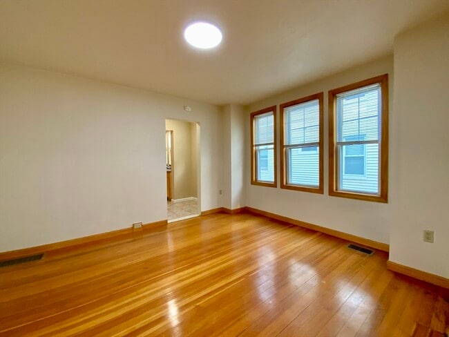 Photo - 60 Auburn St Unidad 1