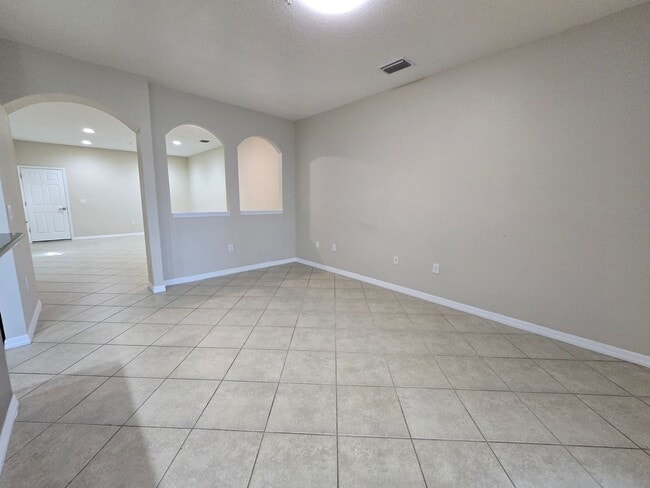 Photo - 5490 Soapstone Pl Unit 8-102