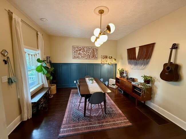 Photo - 918 Gratz St Unit 1