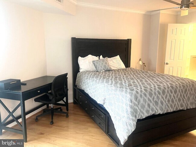 Photo - 900 N Stafford St Unit 2521