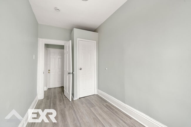 Photo - 981 Hancock St Unit 3