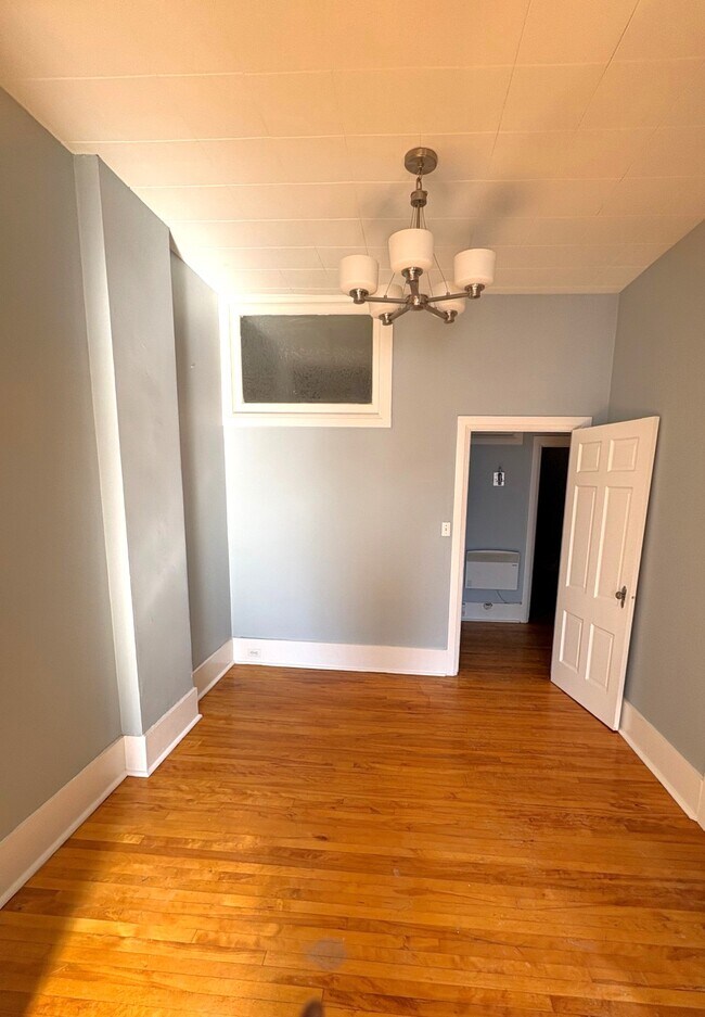 Photo - 80 Walton St