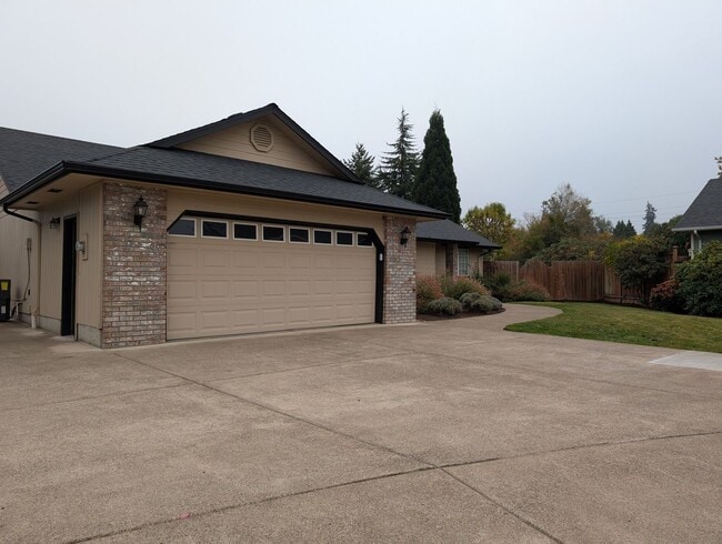 Photo - Single Story 3-Bedroom, 2-Bath Home In The...