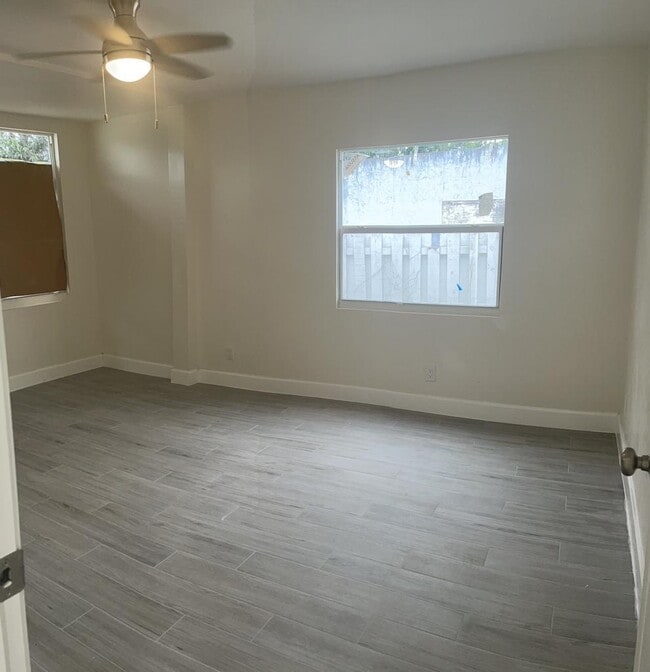 Photo - 3402 Greenwood Ave
