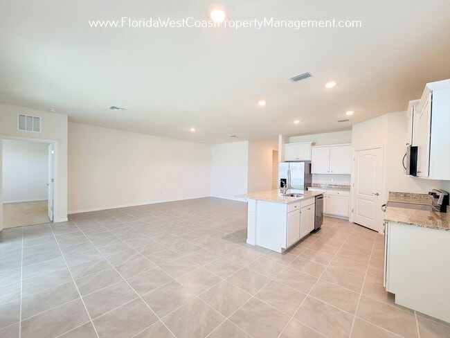 Photo - COOL COASTAL 4 BED/2 BATH HOME! PALISADES LAKEWOOD RANCH! COMMUNITY POOL/FITNESS ROOM!