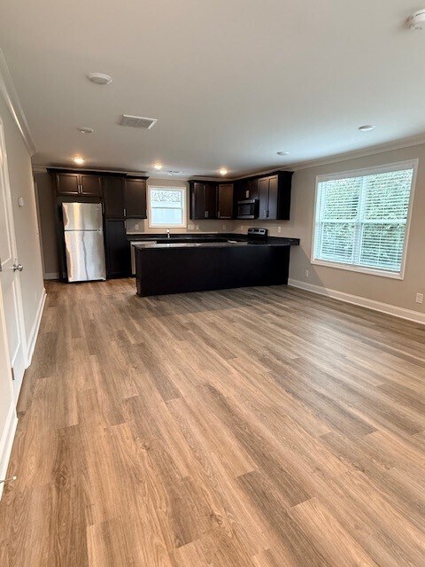 Photo - 311 Cainsville Rd