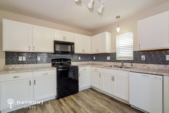 Photo - Inviting 3-Bedroom Poinciana Home