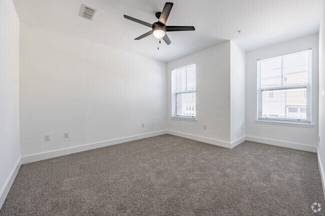 2BR, 2BA - 1257SF