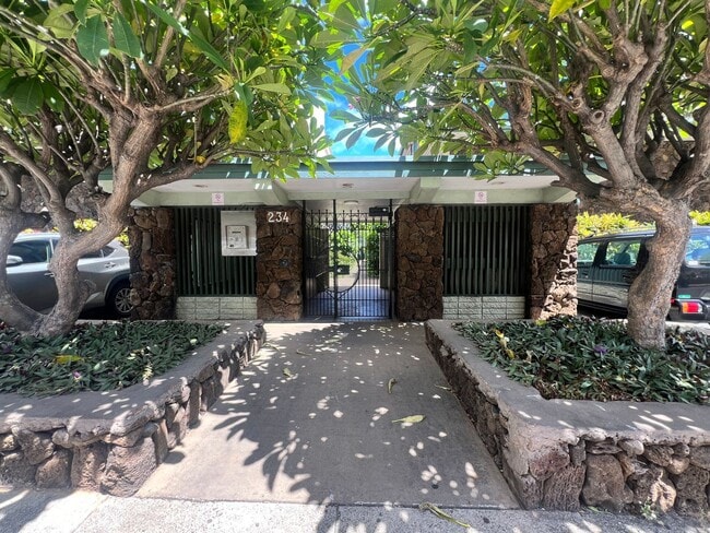 Building Photo - Ohua Gardens studio in Waikiki Unit 104