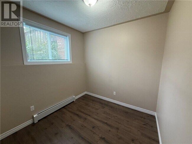 Photo - 189 First Avenue Unit# 7B Unité # 7B