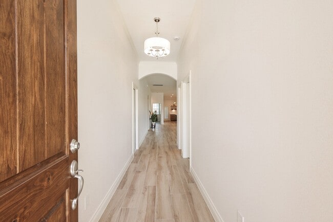 Photo - 2303 Cunningham Dr