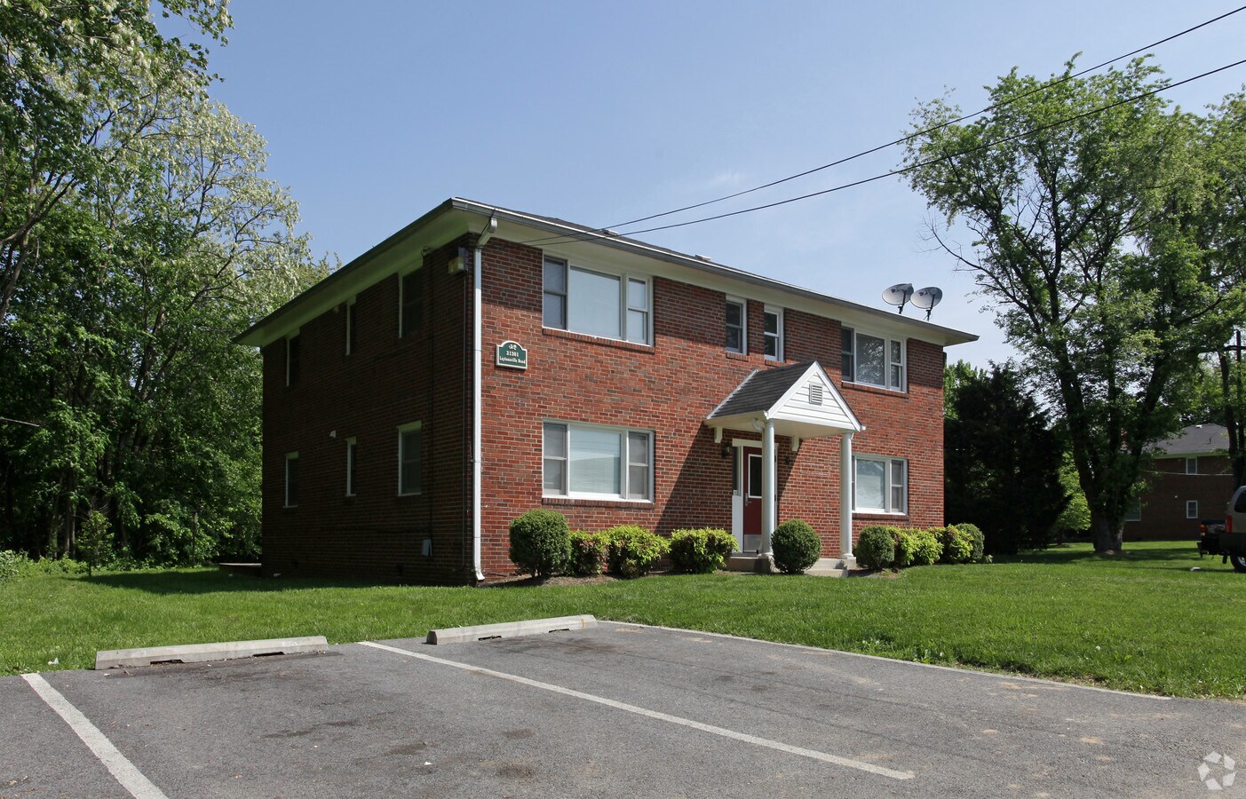 Photo - Flowers Apartments