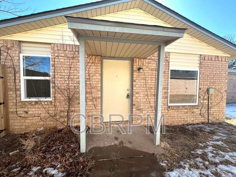 Photo - 9603 Elmwood Ave