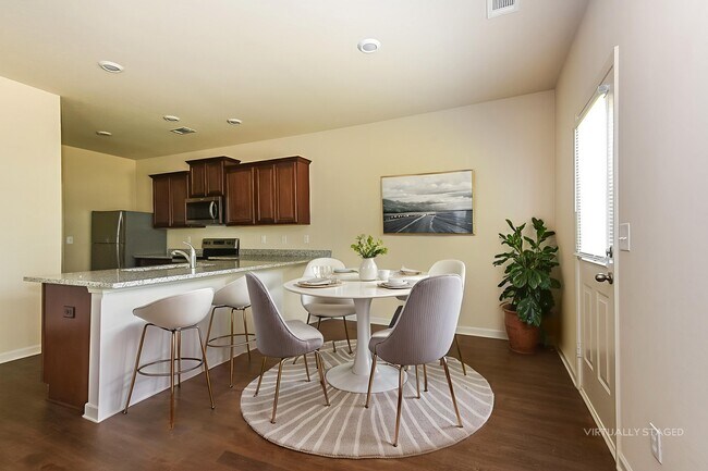 Photo - 154 Innis Brk Cir