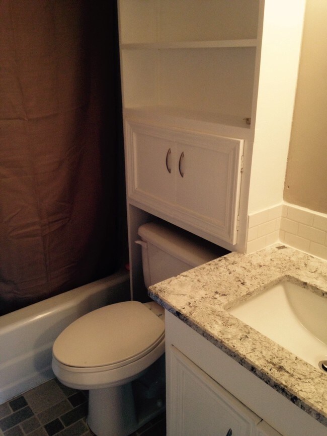 Photo - 2725 Louisiana Blvd NE