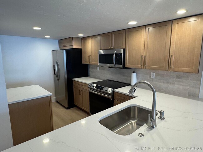 Photo - 12 Royal Palm Way Unit 2050