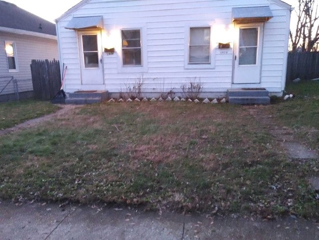 Photo - 1928 N Dexter St