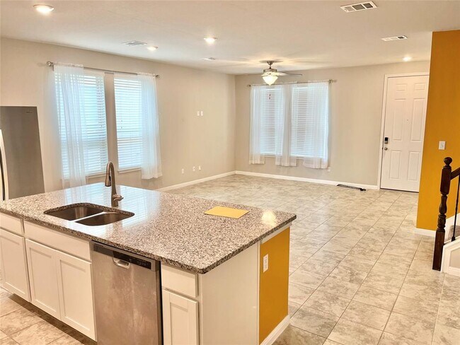 Photo - 239 Spanish Star Trl