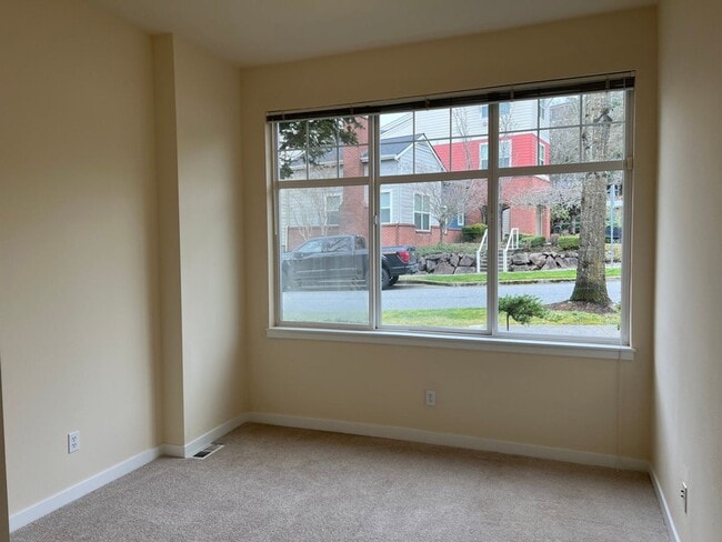 Photo - 3bd/2.5ba Issaquah Condo Unit 1606