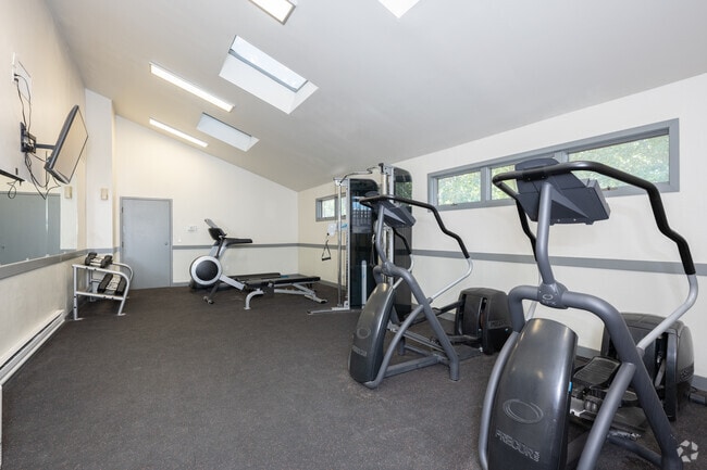 Fitness Center - Rock Creek