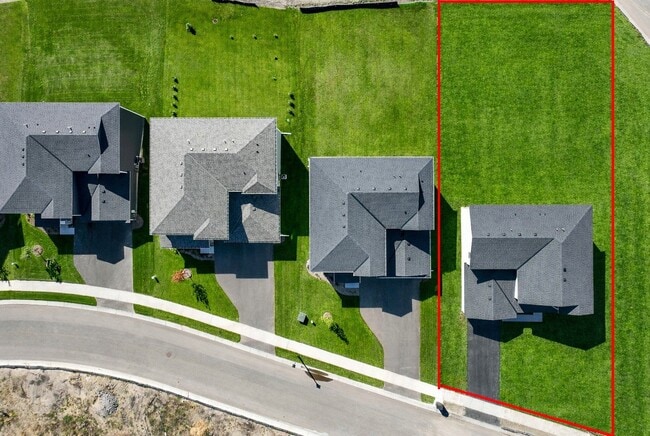 Photo - 19657 104th Pl