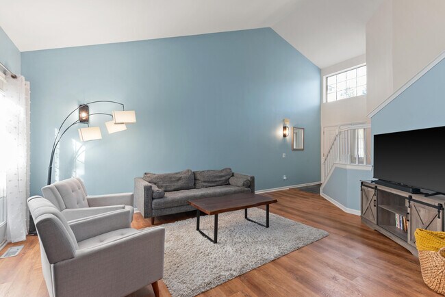 Photo - 1173 Fairways Blvd