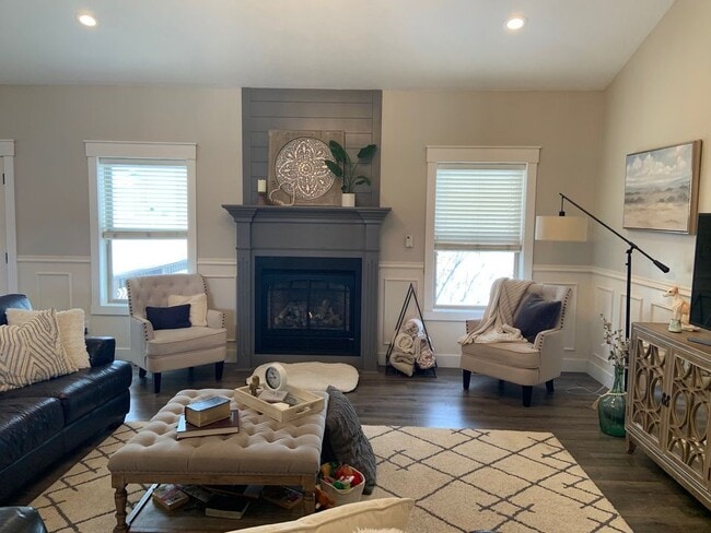 Photo - 146 S Hidden Valley Rd