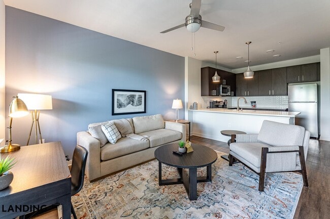 Photo - 1225 Utica Dr Unit 1-412