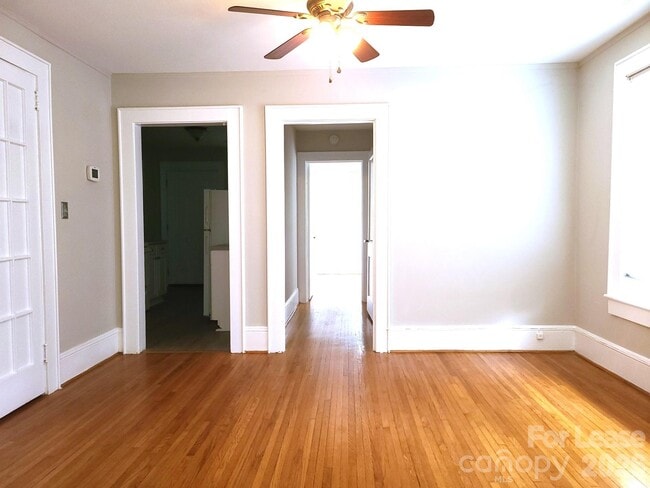 Photo - 1623 Fountain View St Unit 4