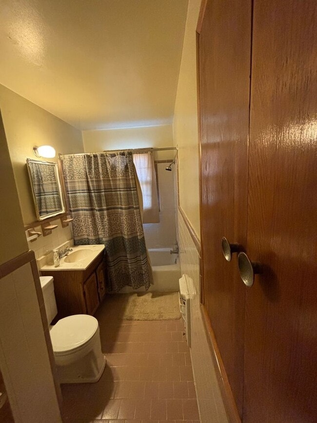 Photo - 4 bed 1.5 brick SW OKC