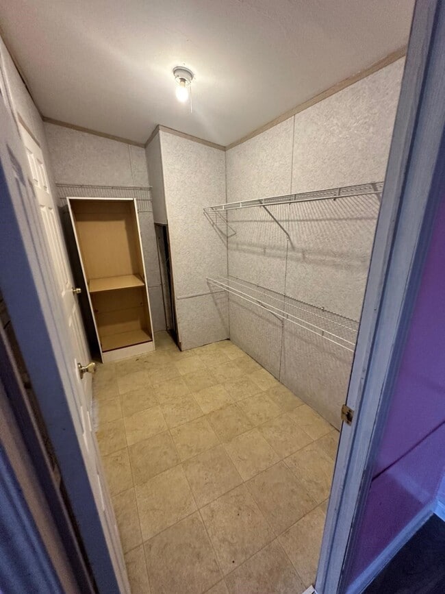 Building Photo - 8623 Bloombury Ln