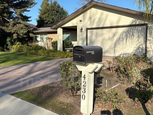 Photo - 4230 W Grove Ct