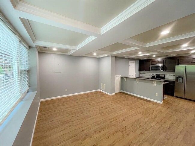 Photo - 2637 Twin Oaks Dr NW