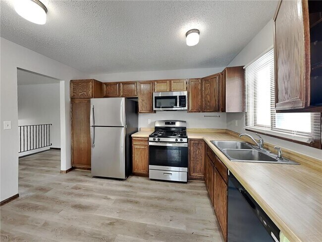 Photo - 3401 75th Ave N