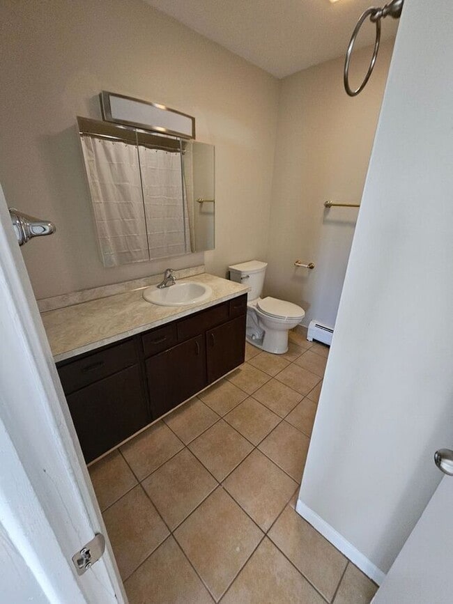 Photo - 317 N Harvard Ave Unit 1G