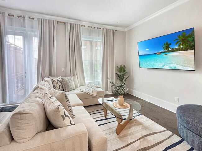 Photo - 401 Upper E Ave Unit ID1369215P