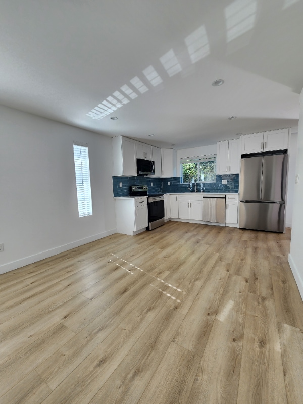 Photo - 2407 Abbot Kinney Blvd Unit 631