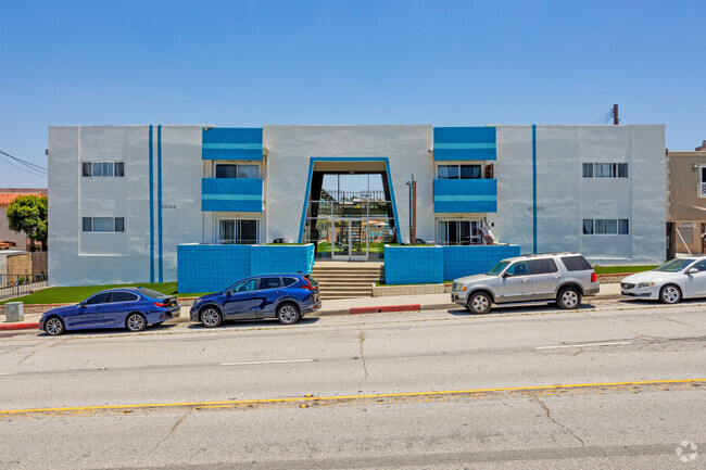 Building Photo - Hillside Plaza Apartments