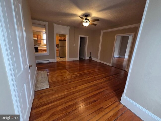 Building Photo - 378 National Ave