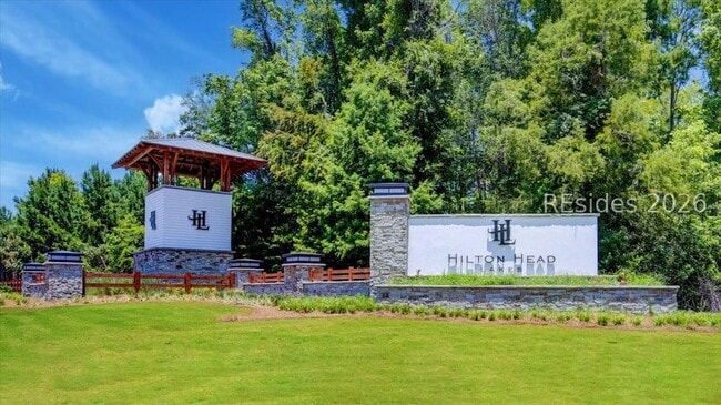 Photo - 179 Garden Row Dr N