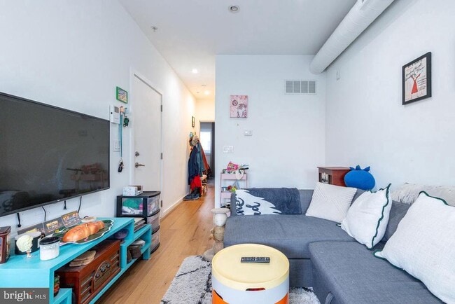 Photo - 2228 Frankford Ave