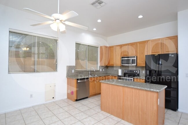 Photo - 9634 E Irwin Ave