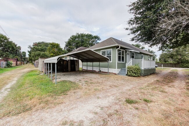 Photo - 1206 Grunwald Heights Blvd