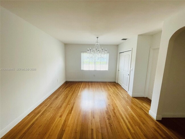 Photo - 1116 Biarritz Dr